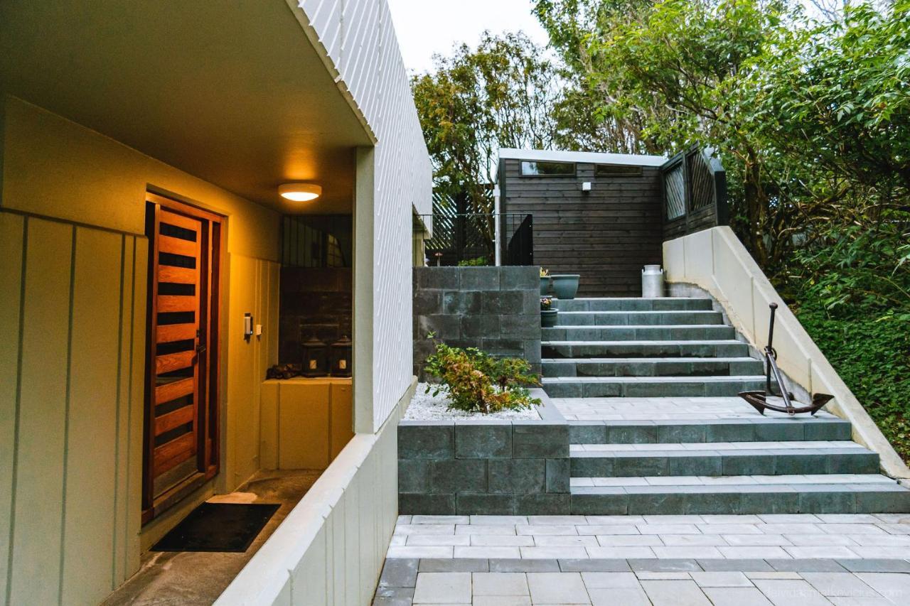 Smart Luxury - Private Gym, Hot Tub & Sauna Keflavík Екстериор снимка
