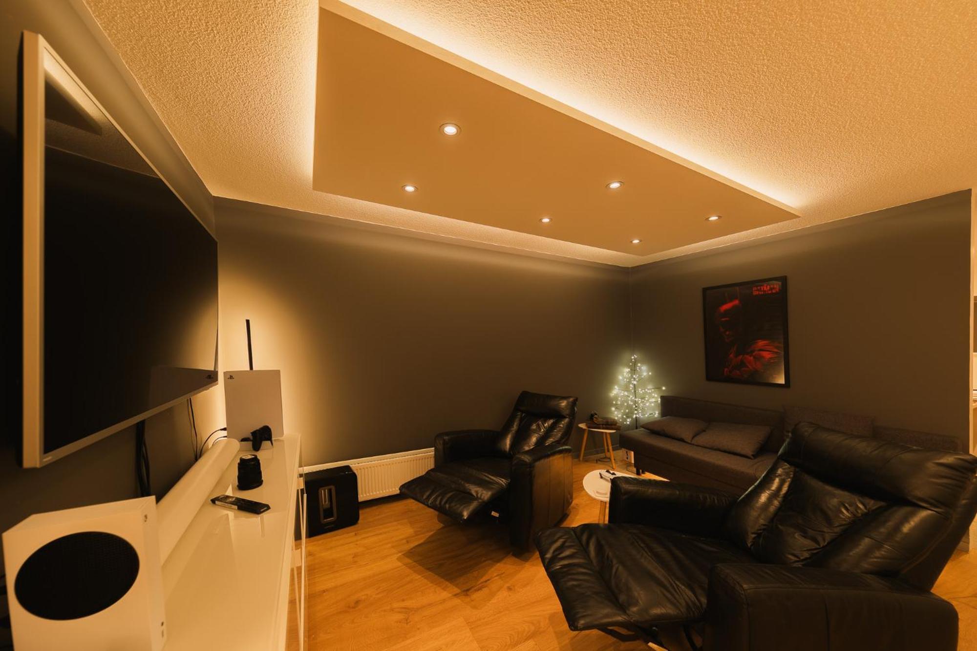 Smart Luxury - Private Gym, Hot Tub & Sauna Keflavík Екстериор снимка