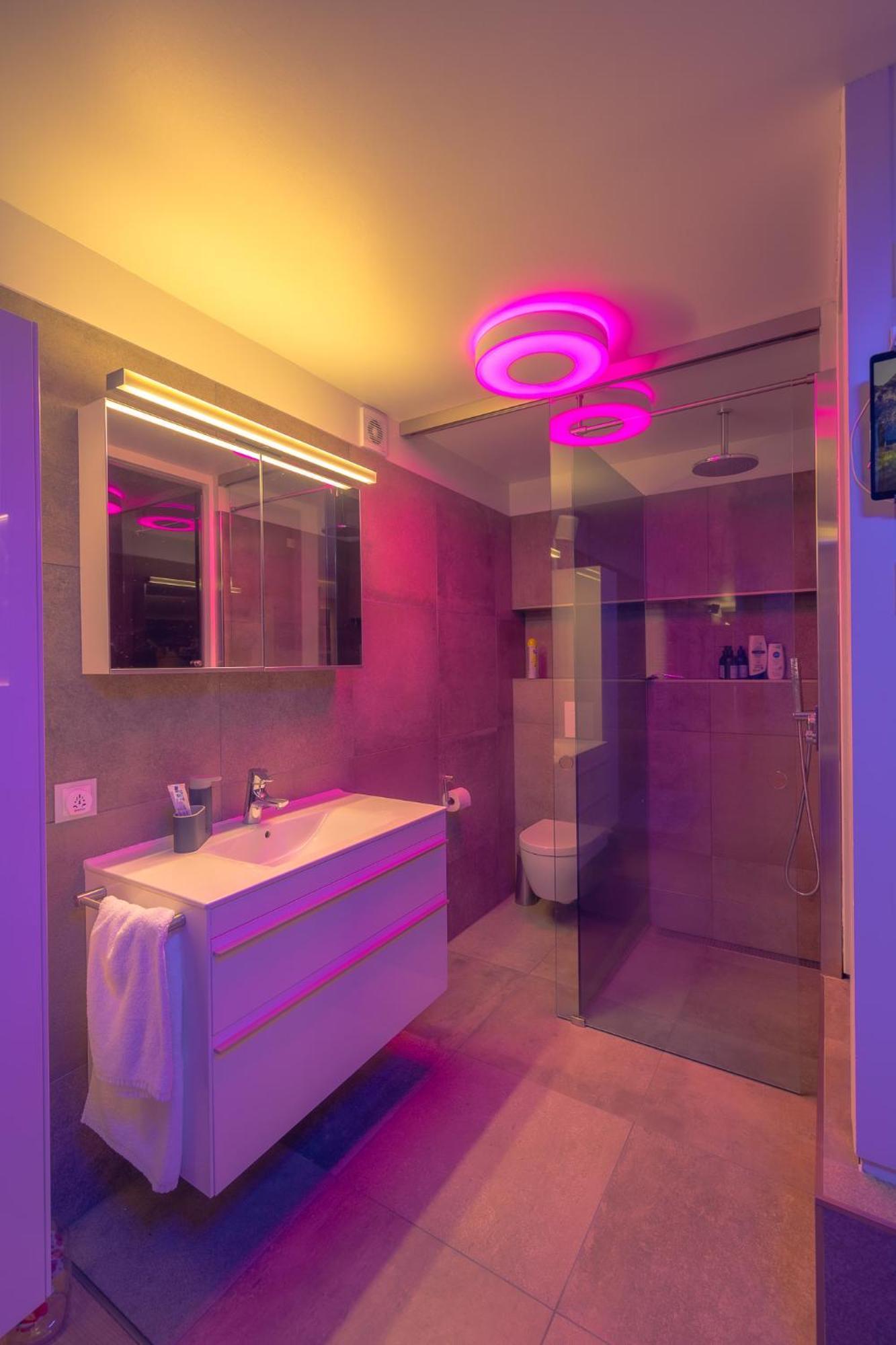 Smart Luxury - Private Gym, Hot Tub & Sauna Keflavík Екстериор снимка