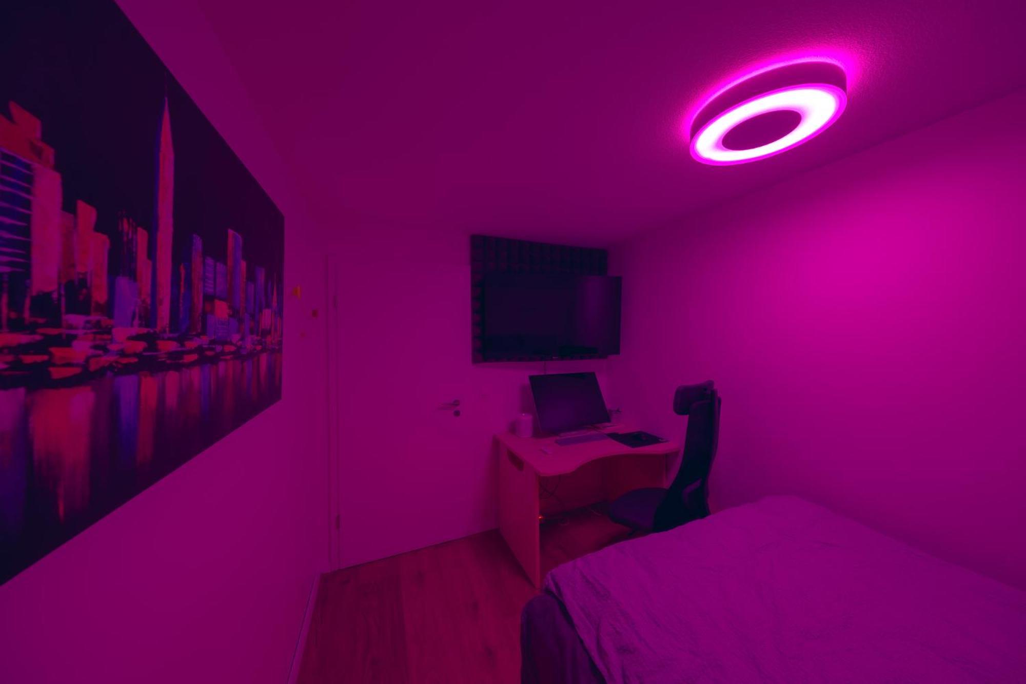 Smart Luxury - Private Gym, Hot Tub & Sauna Keflavík Екстериор снимка